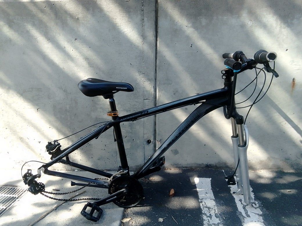 Schwinn Acension-29 (Tires Not Included)