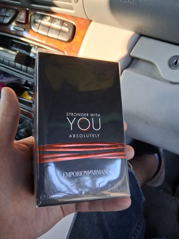 ARMANI Stronger With You Absolutely Cologne