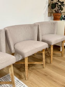 HD Buttercup Dining Chairs - x4