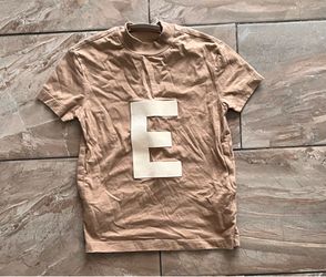 ESSENTIALS KID'S BIG E POCKET TEE - OAK