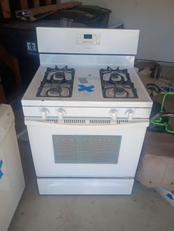 Gas stove