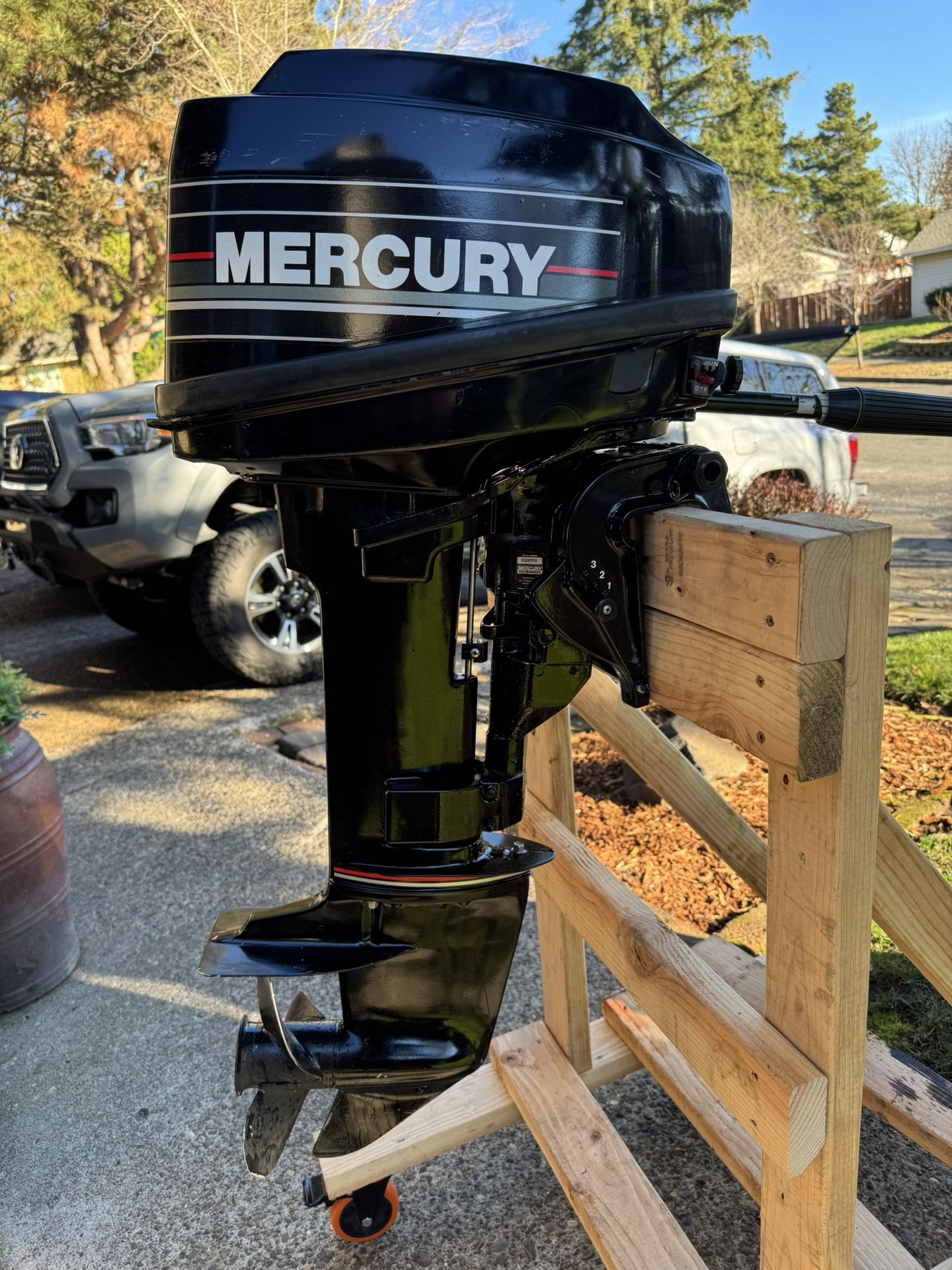 Mercury 9.9hp 2 Stroke Outboard With 30 Day Warranty