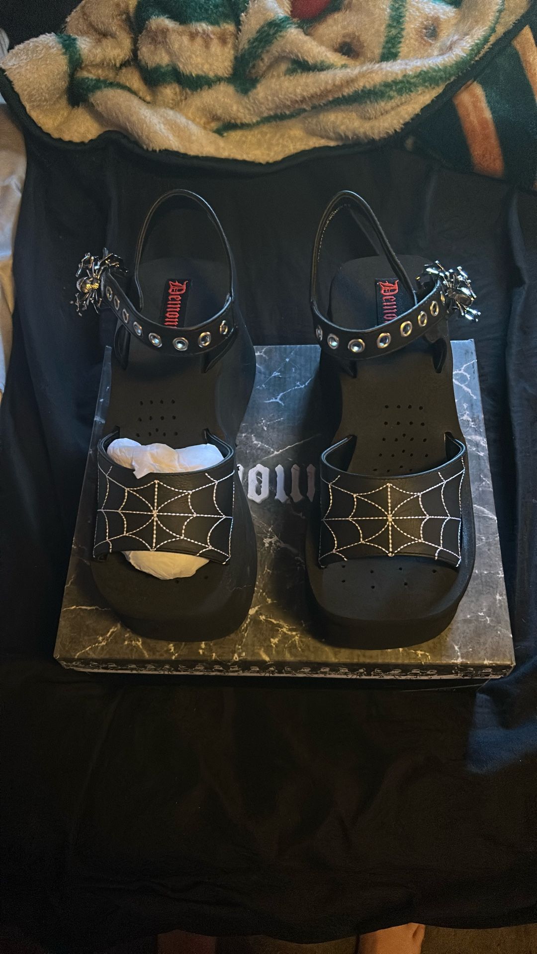 new demonias