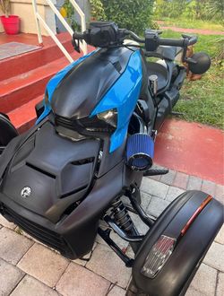 can am  900