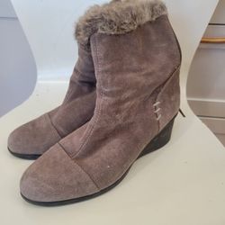 Size 7 Aerosoles Boots