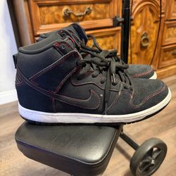 2013 Nike SB Dunk High “Thermal Stitch” Size 11.5