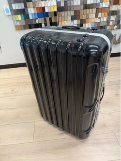 Large Luggage/ Protective travel Case/Stage Crew/Grip/Storage