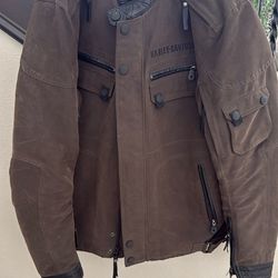 Reduced—-Genuine Harley Davidson Jacket (Size Large)