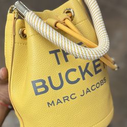 THE BUCKET Tote Bags 