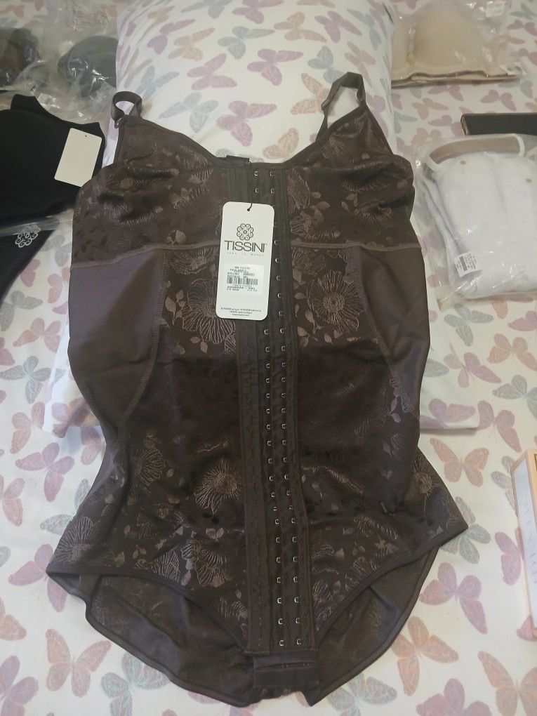 Faja Con Panti Y Braziel Marca Tissini