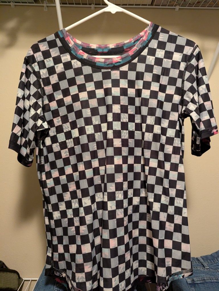 Women's Size Small Fits Medium Reversible Print
