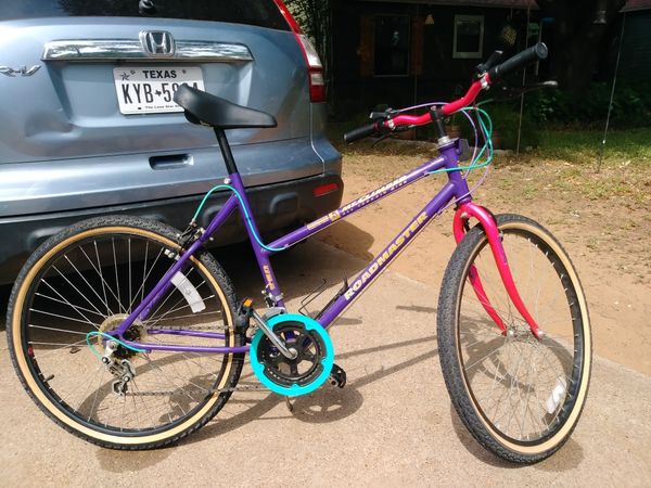 roadmaster women's mountain bike