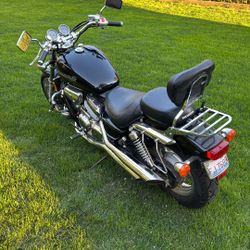 Magna Honda 750 Motorcycle 2002