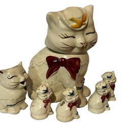 Vintage Shawnee Patented Puss N Boots USA Cookie Jar, Creamer and Salt and Pepper 1940's