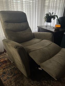 Recliner chair