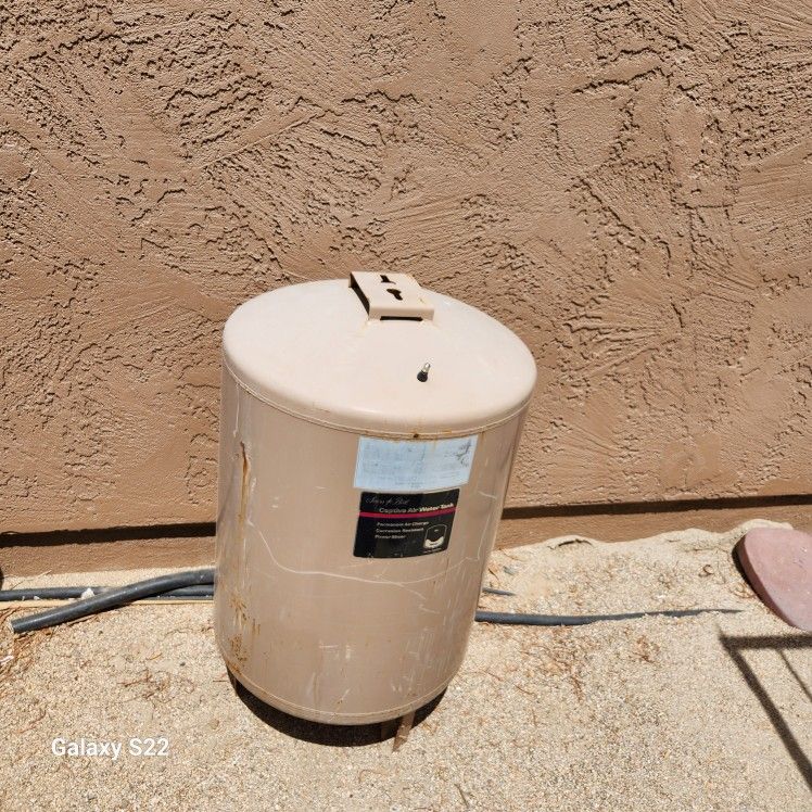 Water Tank
