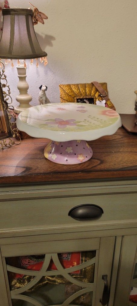 Vintage 1970's Beautiful Painted Ceramic Cake Stand