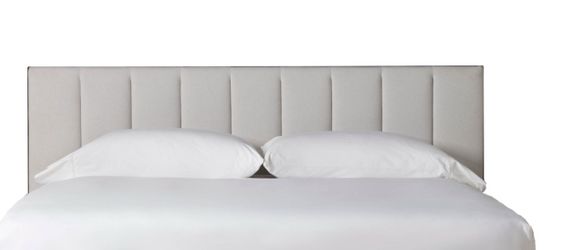 New King Headboard Universal Furniture Designer Nina Magon Fabric Padded Headboard for King Sized Bed Retails $3000