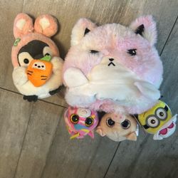 Plushes One Of Them Flips 