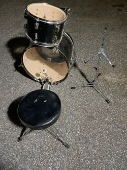 Bass drum with extras