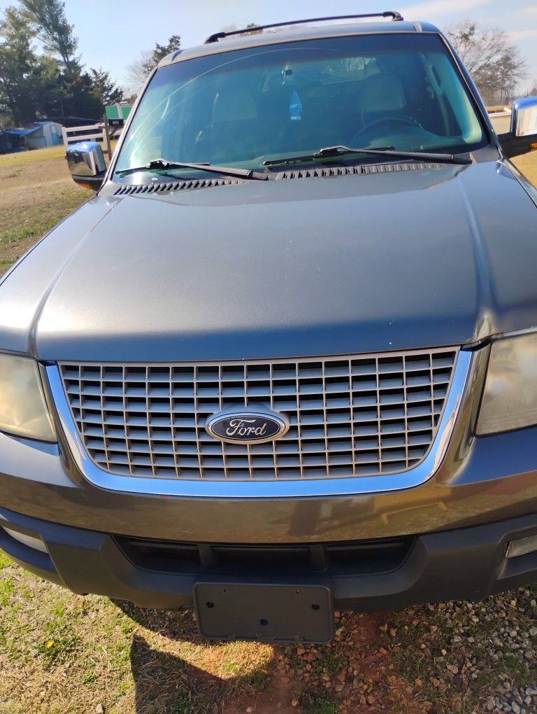 2003 Ford Expedition