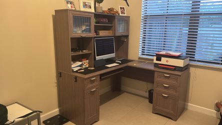 Realspace® Magellan 59"W L-Shape Corner Computer Desk, Gray