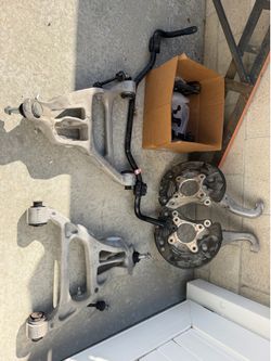 2024 Ford Raptor stock front suspension