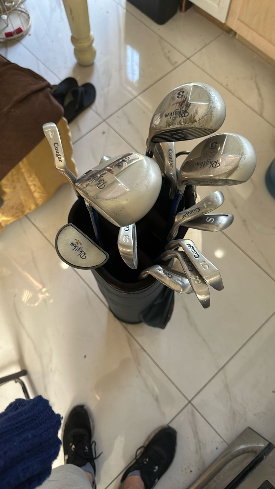 Golf Clubs 