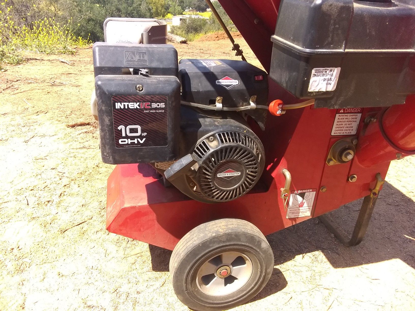 Troy-Bilt 10 horse wood chipper