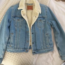 Levi’s Sherpa Jacket