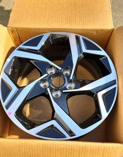2023 KIA SPORTAGE 18" WHEEL