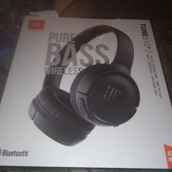 JBL Tune 510BT Wireless Bluetooth On-Ear Headphones