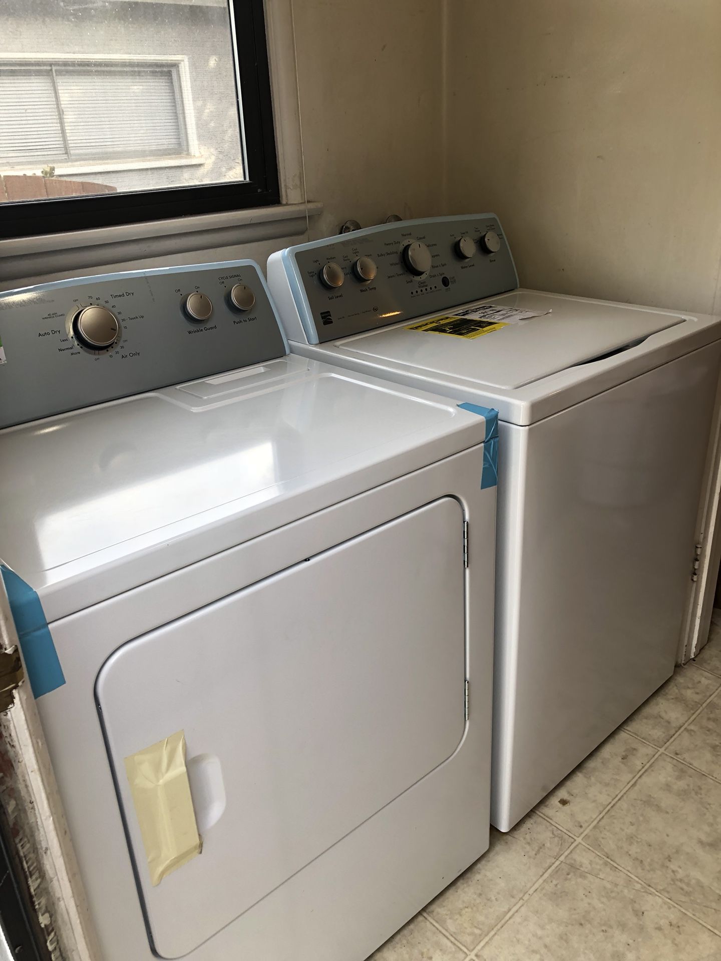 BAND NEW! Kenmore Series 500 Washer-Dryer