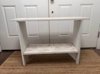 Shabby chic white table