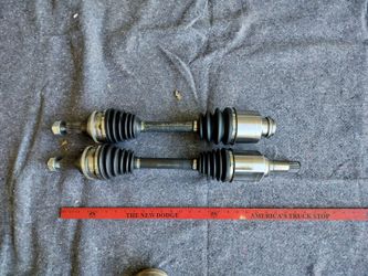 LINCOLIN MKX or Ford Edge CV Axle set
