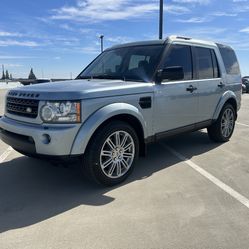 Excellent Condition 2011 Land Rover LR4