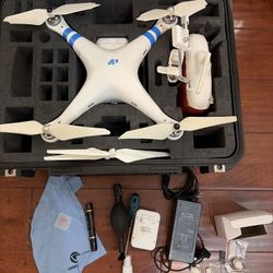DJI Phantom 2 Vision+ PV330 Drone Camera Remote Charger Case 32GB SD Accessories+range extender