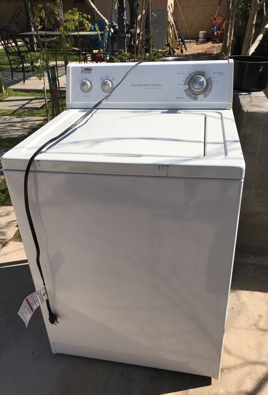 Lavadora ESTATE BY WHIRLPOOL CORPORATION !!