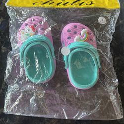 Croc’s Shoes Size 2 Kid’s 