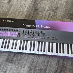 Novation FLkey 61 is a 61-key, full-sized MIDI keyboard