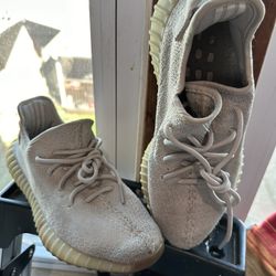 Yeezy Sesame 9 1/2
