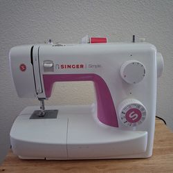 Singer Sewing Machine