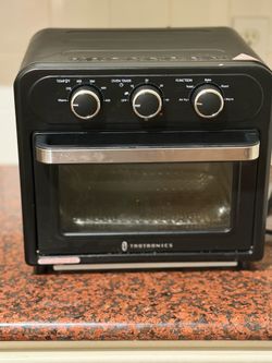 Air Fryer / Toaster Oven $25