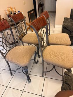 Set of 4 Metal Scroll Dining Chairs