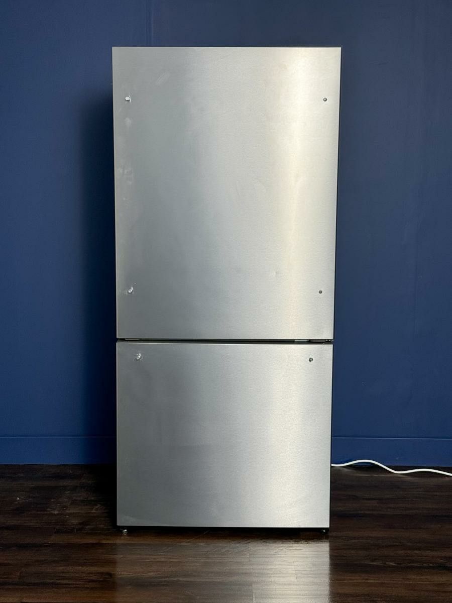 MORA 17.2 cu. ft. Bottom-Freezer Refrigerator - $50 down