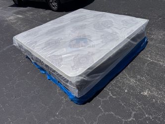NEW KING SIZE 76x80” MATTRESS AND BOX SPRING-2pcs