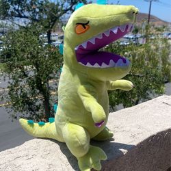 Plushies And Action Figure 