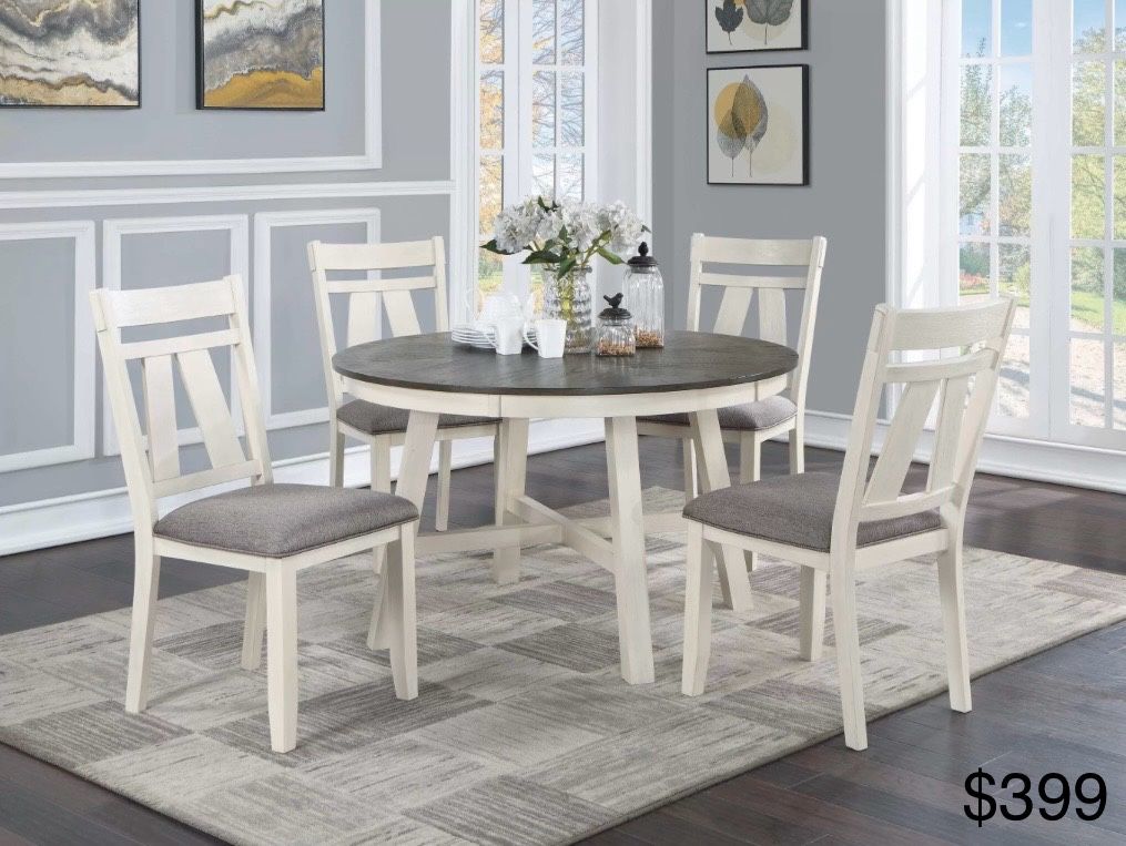 Round Dining Table Set 