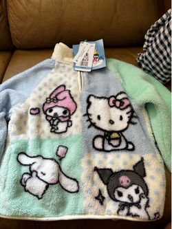 Hello kitty sweater new with tags 6/7
