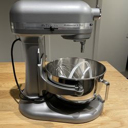 KitchenAid Stand Mixer